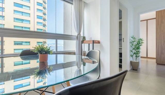 Apto de Designer com vista para a Beiramar PY4648