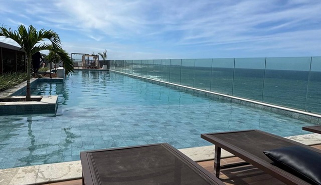 Art Studio - Armação Beach - Oceanfront Studio with Gourmet Balcony 36m Unit 107 in Salvador
