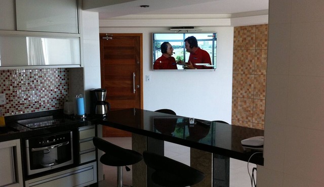 Balneario Camboriu/3 bedrooms/4 ares-cond/Sea Front/Barbecue/Foot to sand