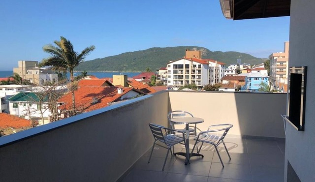 Beautiful penthouse with barbecue 70m from the sea on Praia dos Ingleses