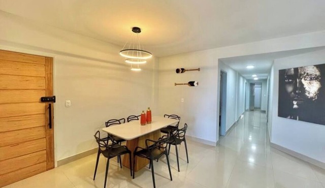 Beach Sand - Apartment with Sensational View