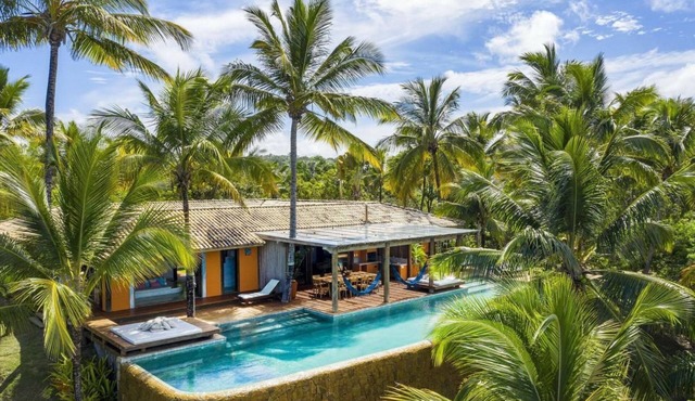 Beachfront apartment in Itacaré | 5 Suites Pool Up to 10 people in Itacaré