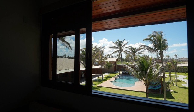 Beachfront Studio with Pool Caponga