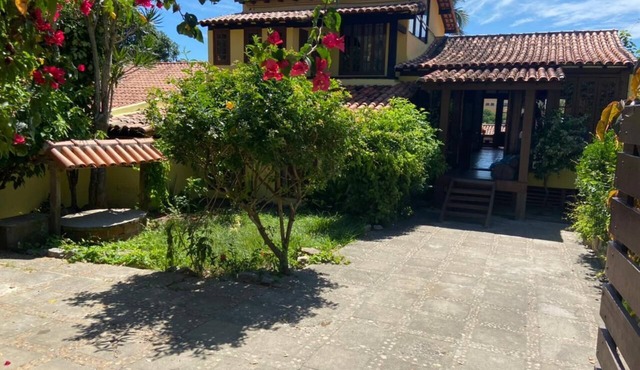 Beautiful and Comfortable House for up to 15 People in Arraial do Cabo (Location: Vacation Rental)