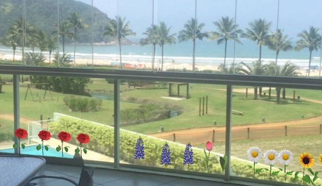 Beautiful Apartment - 3 Bedrooms + 1 Private Room, 40 meters from the Beach