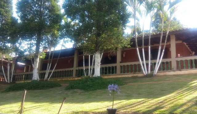 BEAUTIFUL COUNTRY HOUSE IN IBIUNA