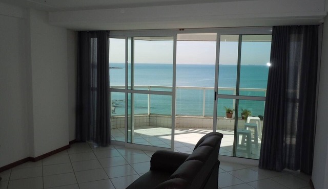 Beira Mar 3 Bedrooms + 1 Dependency, 2 Suites