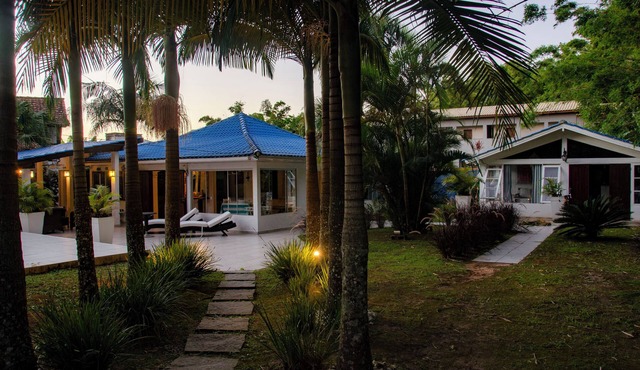 Spectacular beach house in the north of Floripa!