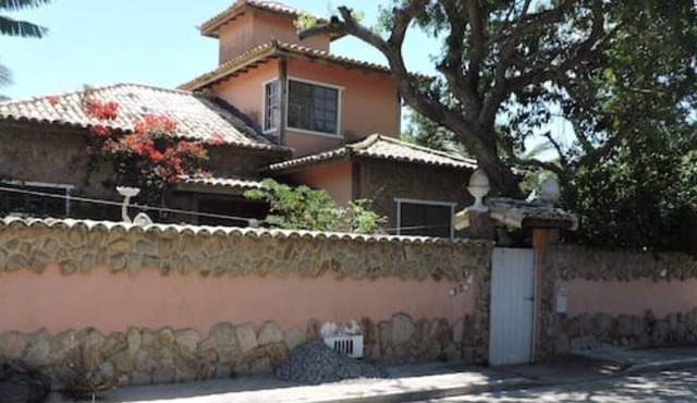 House 6 bedrooms (4 suites) in Geribá with swimming pool
