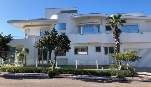Residence in the Conceição lagoon