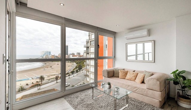 Bright apartment just steps from the ocean, with a pool and gym in Mar del Plata