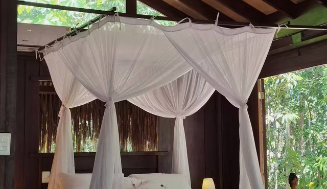 Bungalow among trees, sea view | CANTO LEELA 5 in Uruçuca