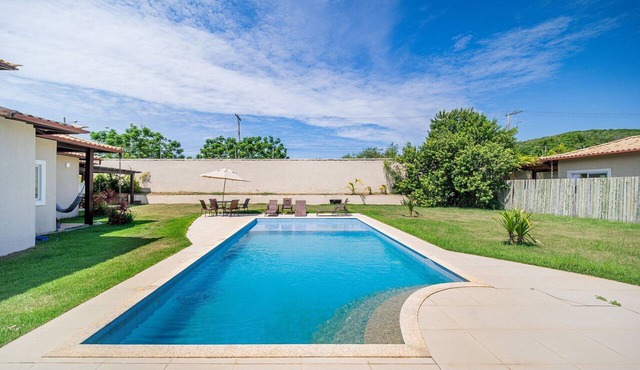 BZ68 Rua das Pedras, House with pool