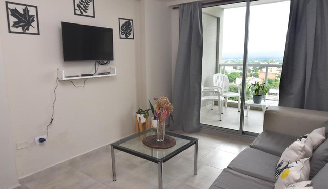Cómodo apt 2DR con hermosas vistas!