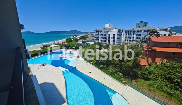 C163 Apto de um quarto com vista para o mar