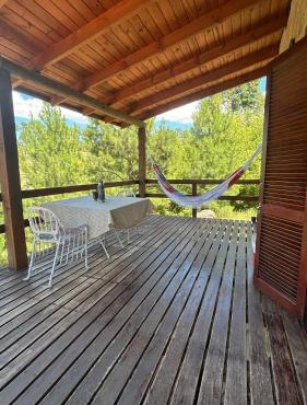 Cabaña de montaña con pileta en hermoso predio in Villa Yacanto