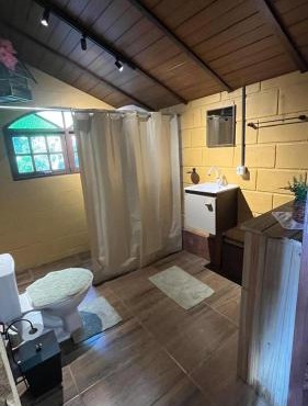 Cachoeira Privativa + Termas a 8min e momento em família