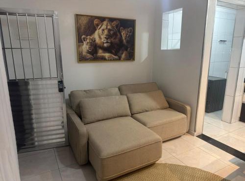 Casa 1 inteira com garagem a 7km do aeroporto de Guarulhos in Guarulhos