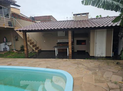 Casa 3Q Piscina e Churras RS in Santo Ângelo
