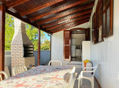 Casa Aconchegante na Lagoa de Ibiraquera - IMB003