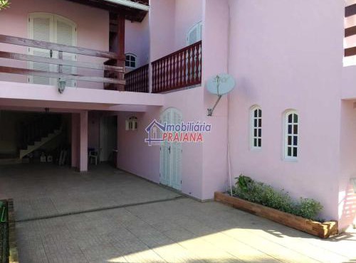 Casa ampla entre o Centro e Praia dos Anjos, Arraial do Cabo - T34 in Arraial do Cabo