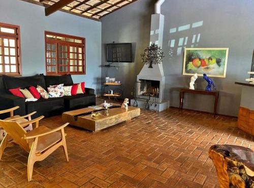 Casa Aquarela - Macacos, MG in Macacos