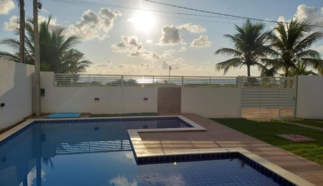 Casa Beira-Mar com Piscina e 4 Suítes - Pitimbu in Pitimbu