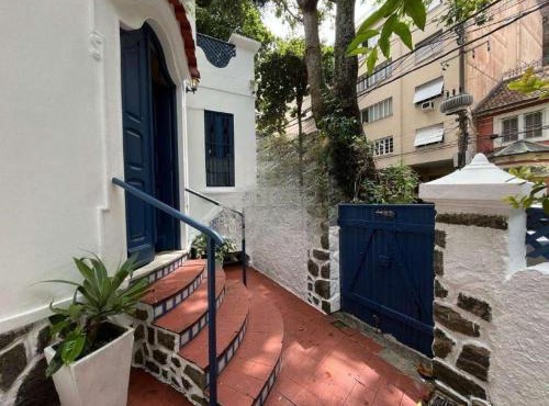 Casa Colonial 3 Suites na Urca - Rio de Janeiro, Vista Baía Guanabara e Vista Pão de Açucar in Rio de Janeiro