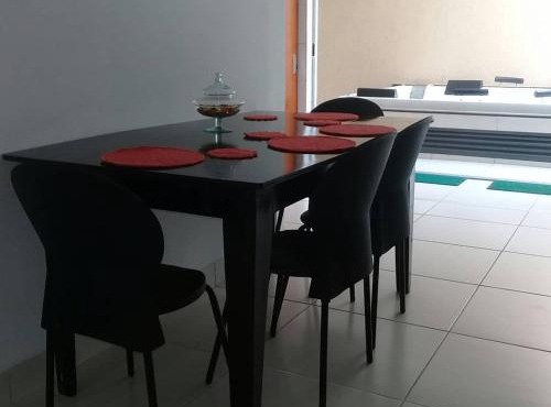 Casa com 2 quartos e banheira de Hidromassagem in Trindade