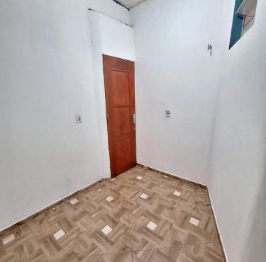 CASA COM 3 QUARTO COP 30 PRÓXIMO A AEROPORTO bairro marambaia in Belém