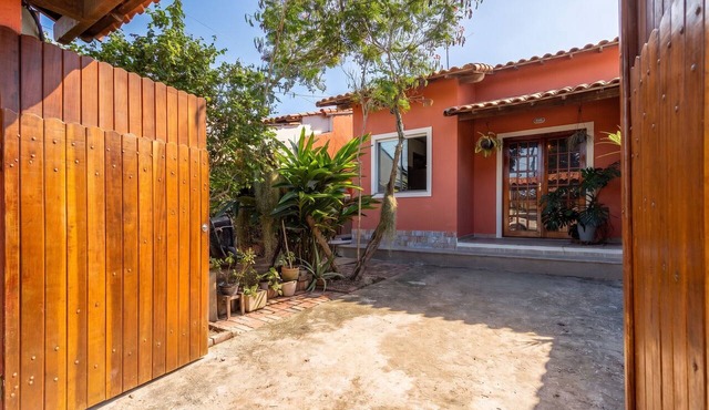 Casa com Churrasqueira a 550m da Praia | Itaipuaçu