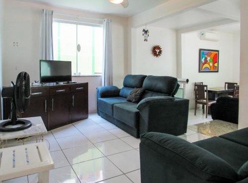 Casa com WiFi a 230m da Praia de Garatucaia-RJ