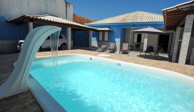 Casa confortável com WiFi, piscina e churrasqueira