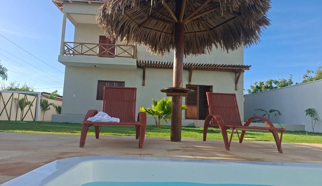 Casa da Brisa 400m from the beach with swimming pool perfect for 8 people in Aracati