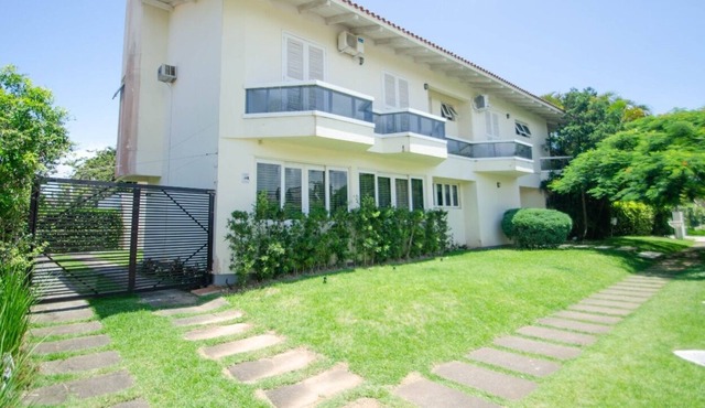 Casa das Lagostas: 2min from the beach,; Jurere International