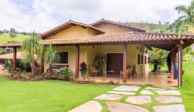 Casa de Campo com Rede e Piscina p/12 | Capitólio in Capitólio