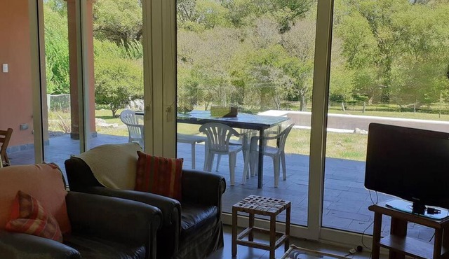 Casa de Campo con Bosque y Pileta in Tandil