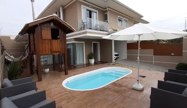 Casa de Praia em PONTA DAS CANAS, FLORIANÓPOLIS
