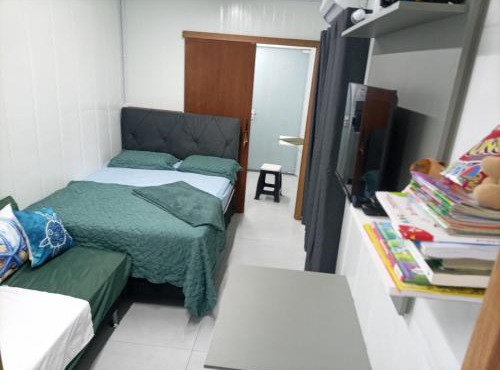 Casa do Tião Refugio em Container 50metros do mar, 15km Beto Carrero e 3km do Aeroporto e Porto de Navegantes Centro da Cidade NÃO RECEBEMOS FUMANTES