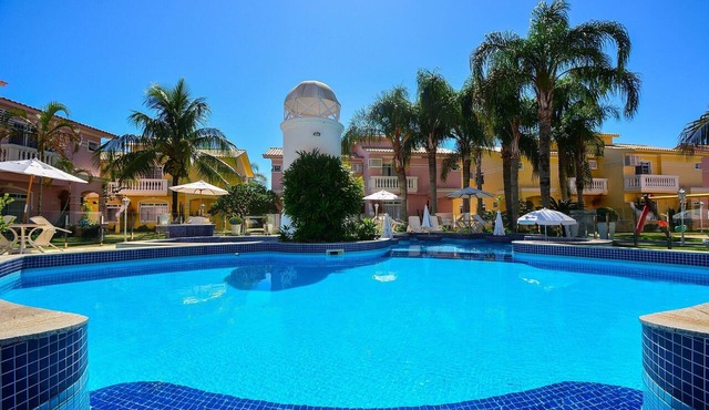 Casa Elegante a 100 metros do Mar in Governador Celso Ramos