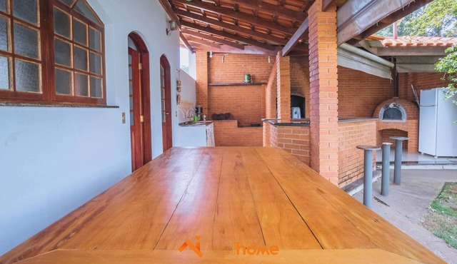 Casa em Santa Bárbara com piscina e forno a lenha in Águas de Santa Bárbara