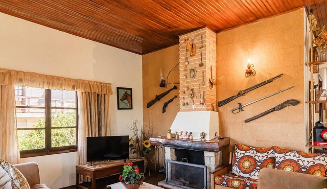 Casa em Campos do Jordão com Lareira