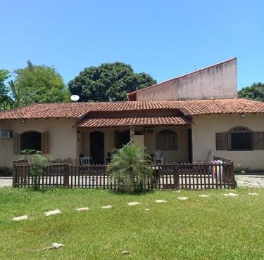 Casa em Saquarema praia e verde