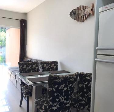 Casa Enseada, Prainha para até 6 próx mar com 2 ar split in São Francisco do Sul