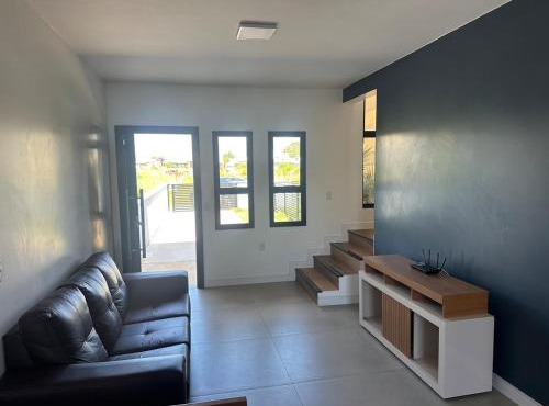 Casa geminada a 250 metros do mar