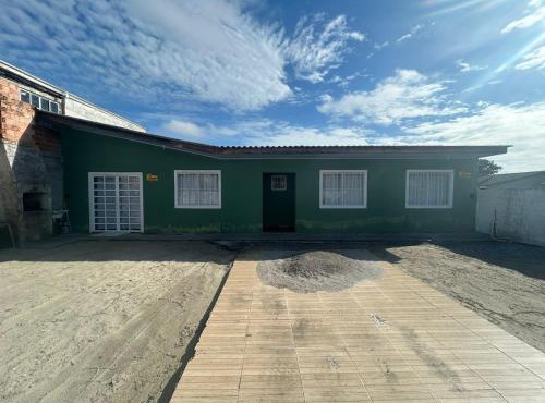 Casa inteira em balneário Ipanema