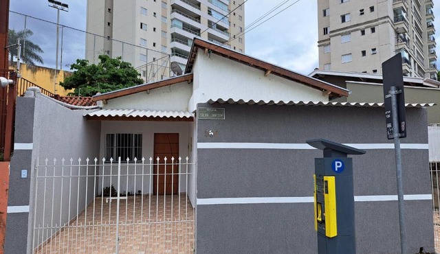 CASA LUGAR TOP - prefeitura, UNITAU, hospital e Av do Povo in Taubaté
