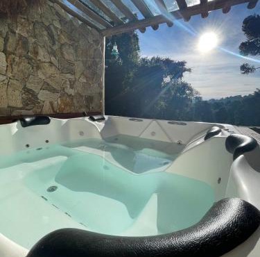 Casa Luxo p 12 pessoas ou Suite Premium 4 pessoas com jacuzzi