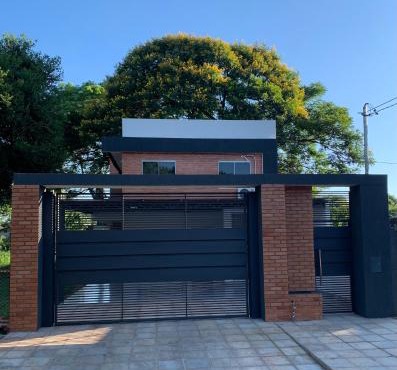 Casa moderna cerca de la playa in Encarnación