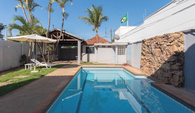 Casa para 9 com Piscina e Churrasqueira | São Carl in São Carlos